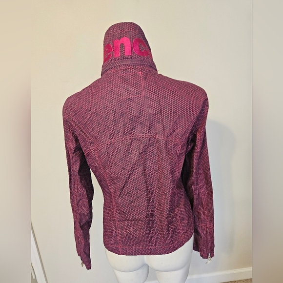 Bench Geometric Light Jacket with Hidden Hood - XL - Picture 5 of 13